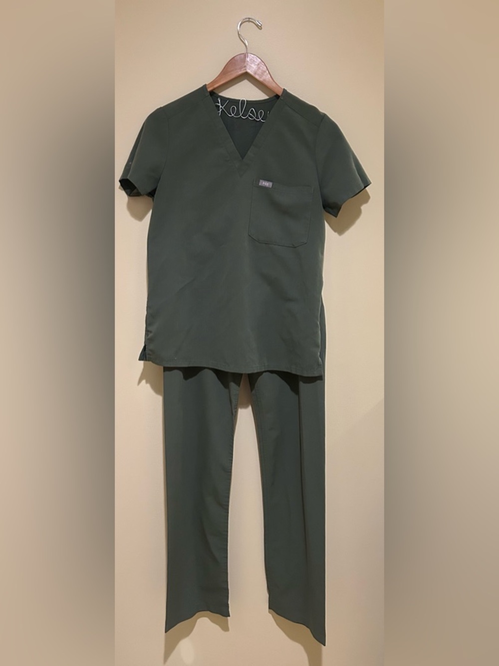 Figs LIKE NEW Technical Collection Women’s Scrub Set in Moss Green Size XS